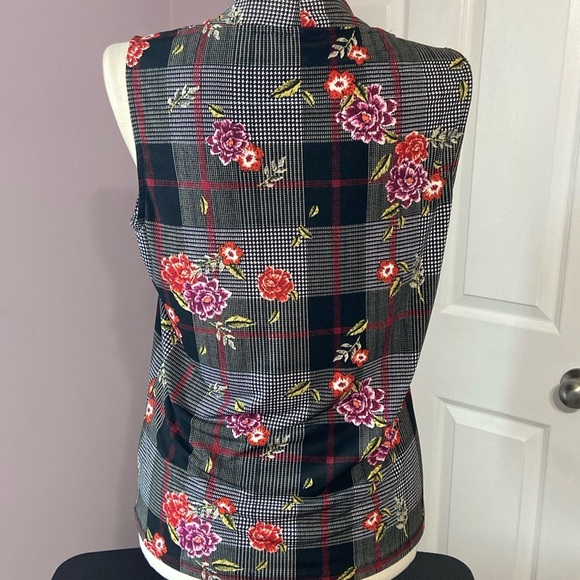 Christopher & Banks Dressy Tank - Picture 3 of 6